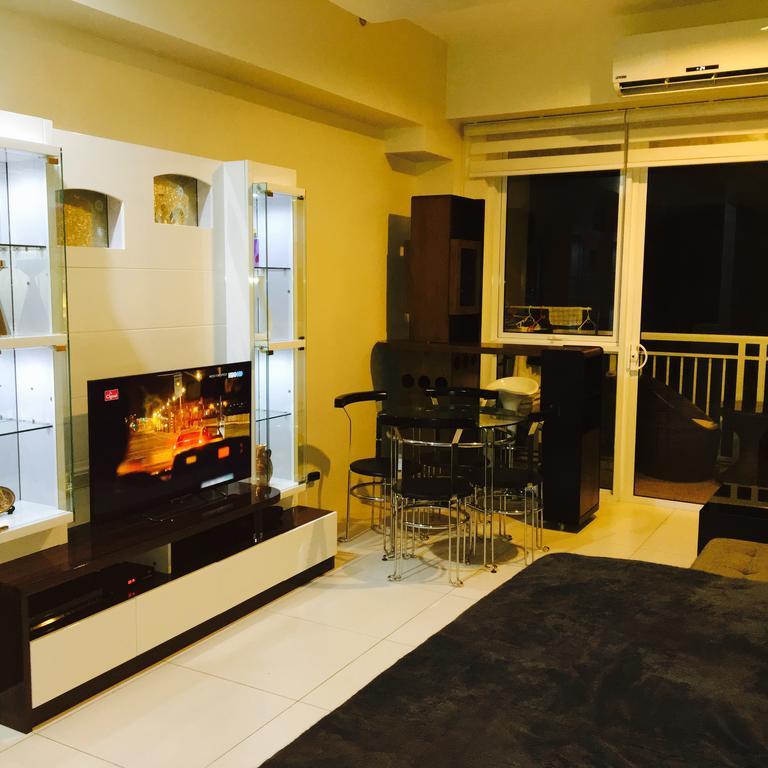 Pico Beach Front Condo Насугбу Экстерьер фото